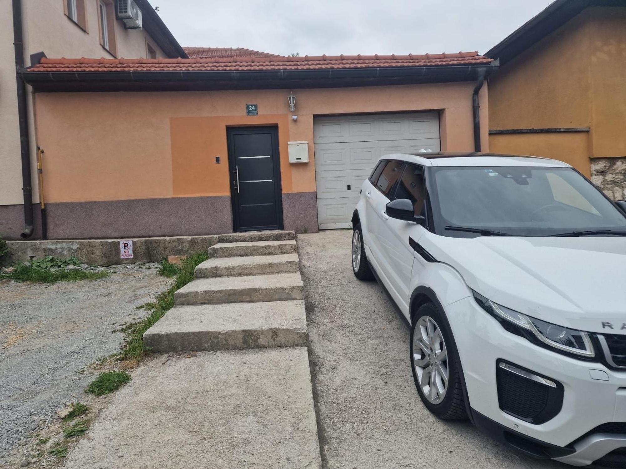 Apartman Irma Sweet Сараево Екстериор снимка